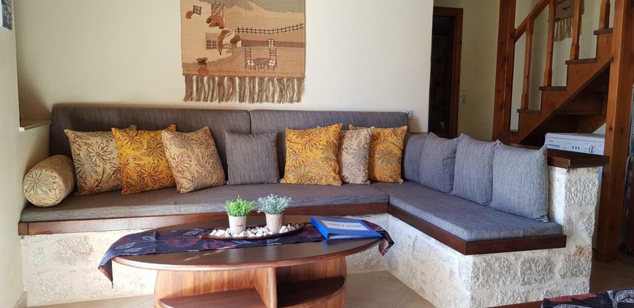 Mika'S House Villa Chalki Town Екстериор снимка