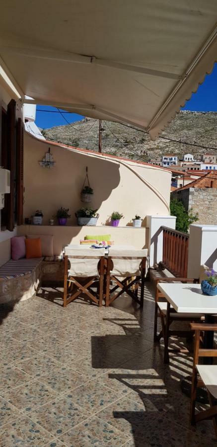 Mika'S House Villa Chalki Town Екстериор снимка